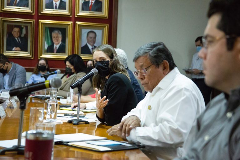 Demandan desplazados por violencia trabajo y vivienda
