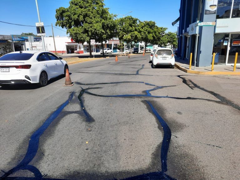 Sella Culiacán grietas en vialidades