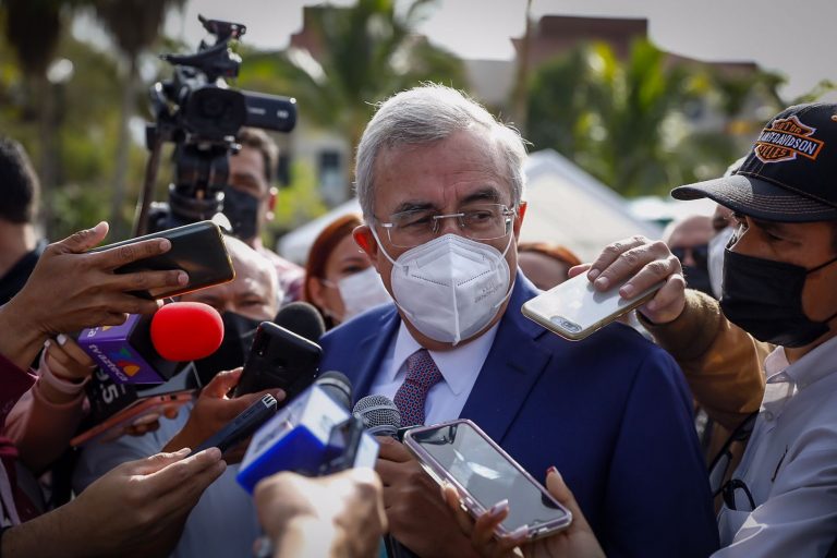 Descarta Rocha aplicar ‘ley seca’ en Sinaloa