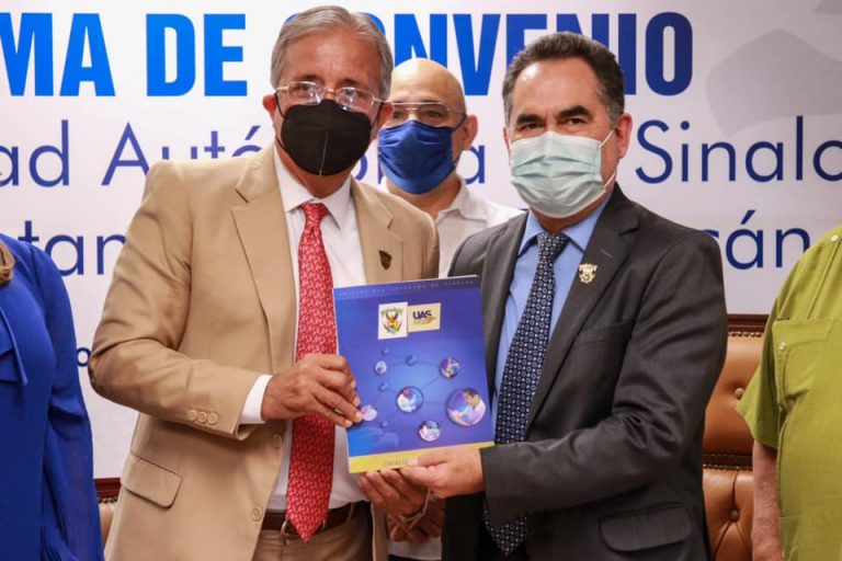 Abre ayuntamiento a universitario de las UAS oficinas para prácticas