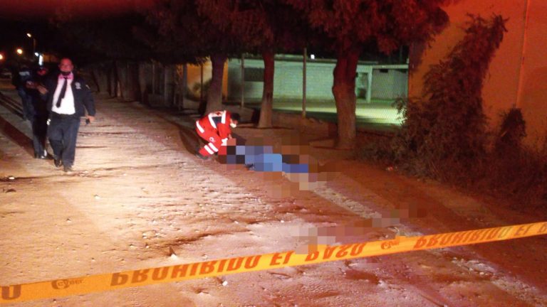 Dejan cadáver afuera de Cruz Roja Navolato