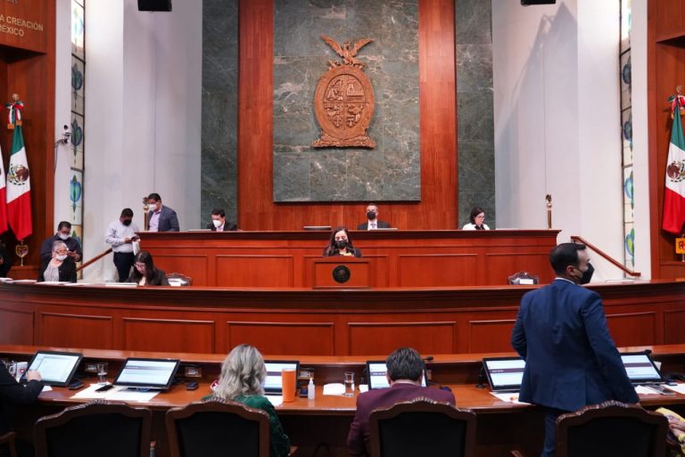 Creen diputados en Dios, pero aprueban el aborto