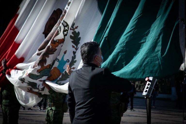 Conmemoran el 216 aniversario del natalicio de Benito Juárez