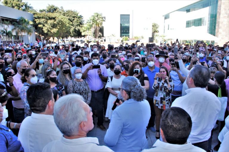 Libera SNTE 27 oficinas de Educación Básica de SEPyC