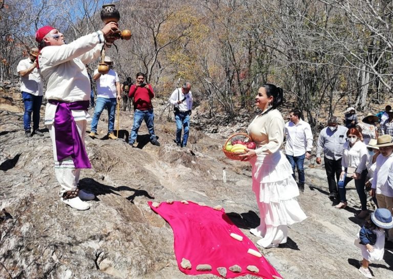 Entra Navolato con ritual al equinoccio de Primavera