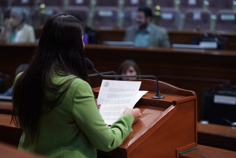 Niega Iglesia comunión a diputados que aprobaron el aborto
