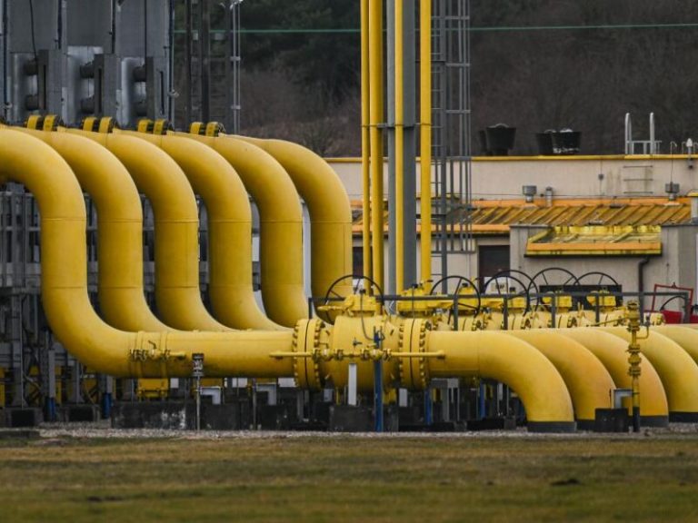 Corta Rusia el suministro de gas a Polonia y Bulgaria