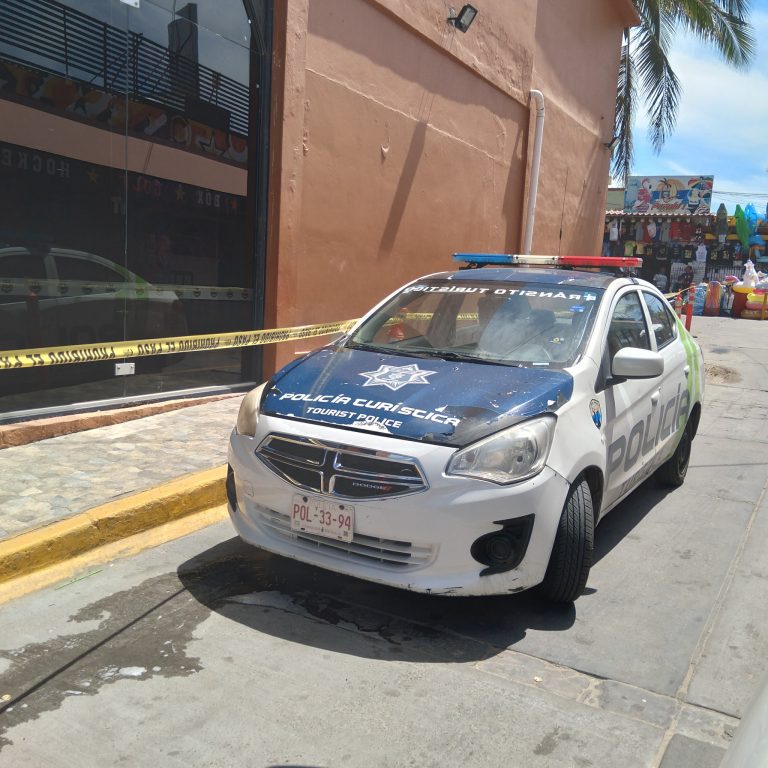 Balconean a patrulla en línea amarilla
