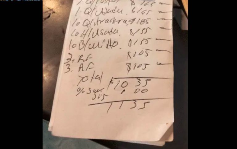 Compra cinco tacos y le cobran mil 135 pesos