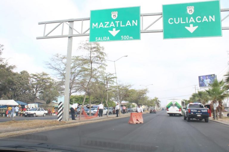 Reporta Mazatlán 12 mil visitantes y saldo ‘blanco’ en cementerios