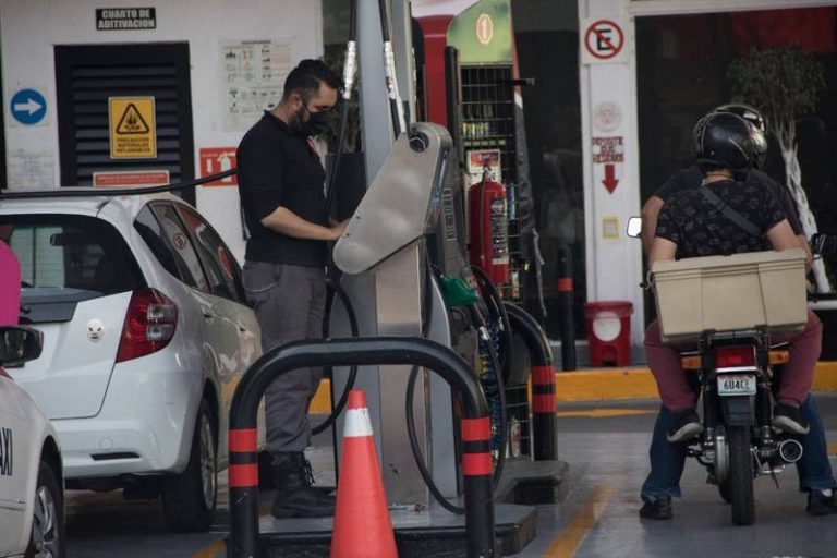 Subirá precio de la gasolina por recorte a estímulos fiscales
