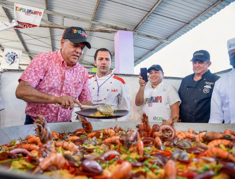 Destaca Vargas posición turística de Topolobampo