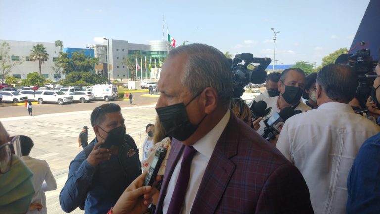 Tenemos que adaptarnos a la ley y al diálogo: GVL