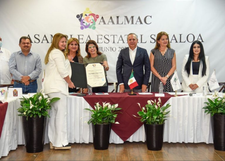Se reúnen en Ahome alcaldes de Sinaloa