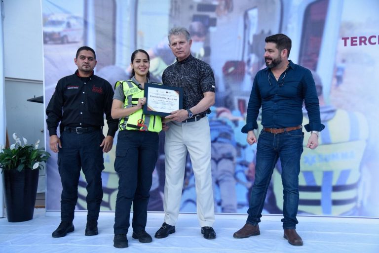 Reconoce Ahome a sus paramédicos municipales