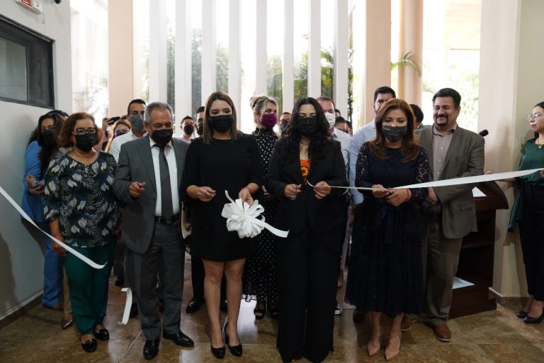 Inauguran el ‘Centenario de la Constitución’