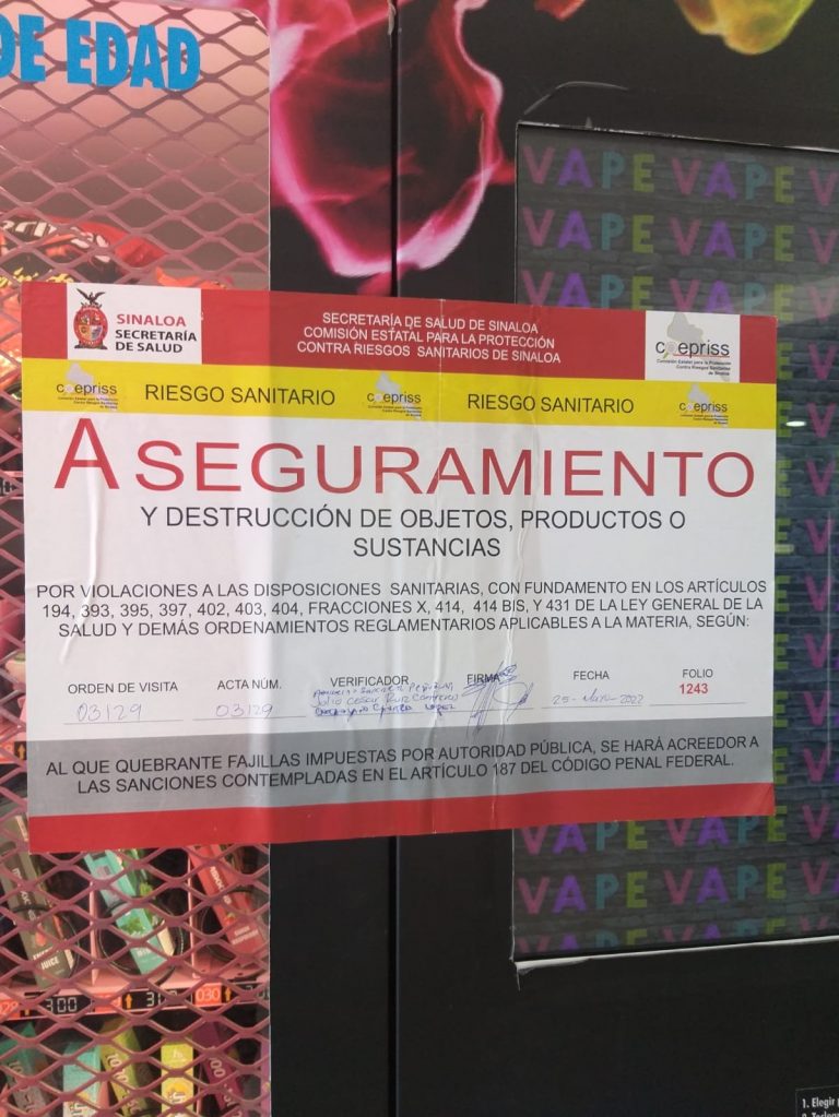 Clausuran expendedoras de vapeadores