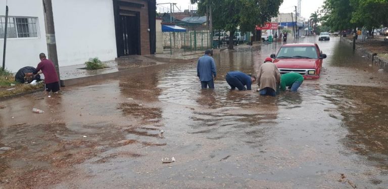 Activa Ahome contingencia por fuertes lluvias