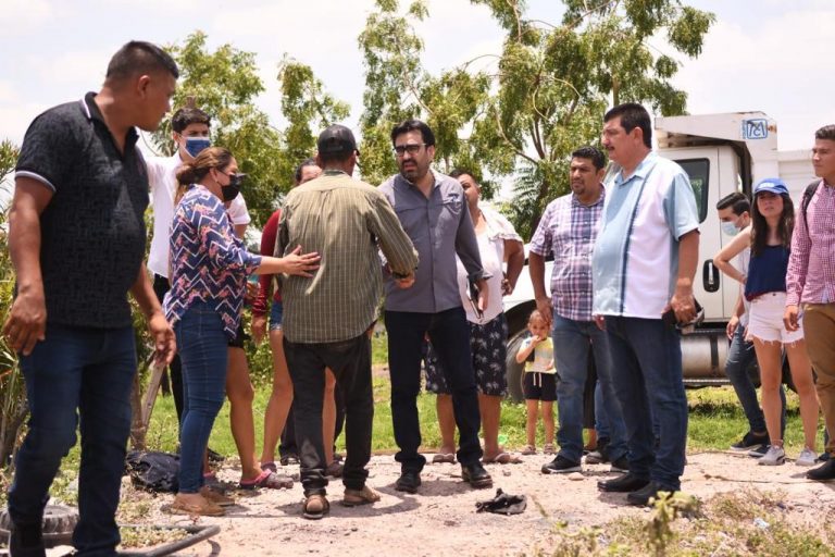 Tras incendio de 5 casas, promete alcalde regularizar la Bicentenario
