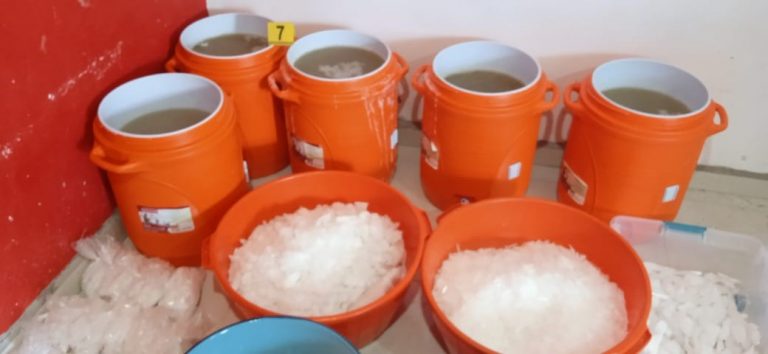 Decomisan 107 kilos de clorhidrato de metanfetamina en Sanalona