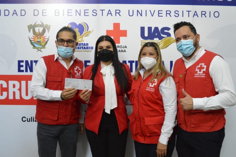 Entrega la UAS donativo a Cruz Roja Culiacán