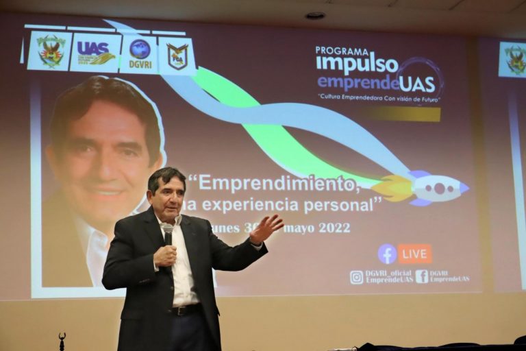 Comparte Cuén Ojeda con los jóvenes de la FCA sus experiencias como emprendedor