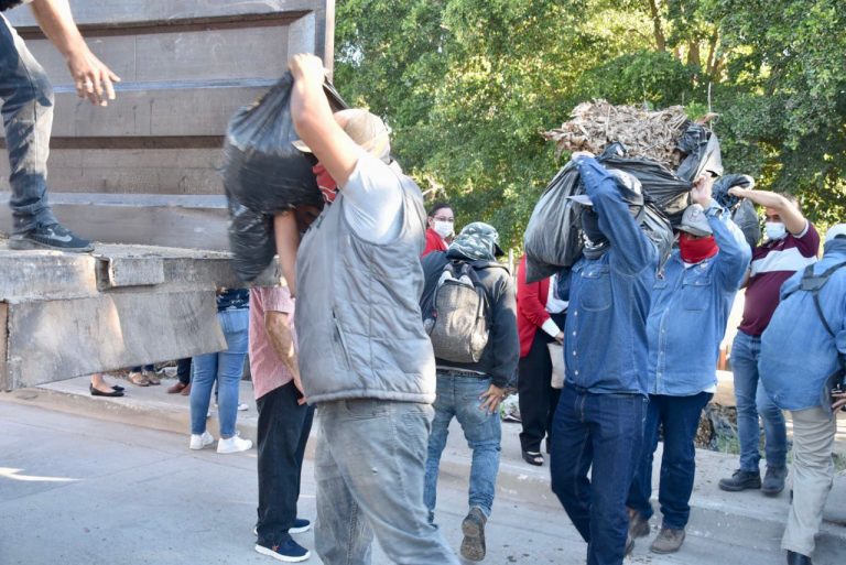 Analiza Ahome sanción a recolectora de basura por mal servicio