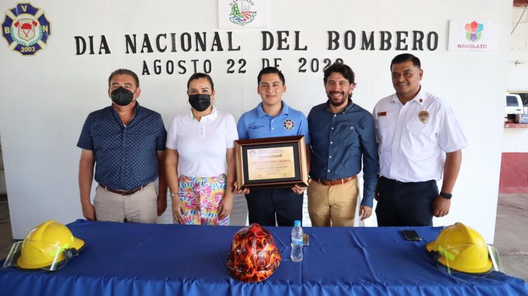 Es Luis López bombero voluntario 2022 en Navolato