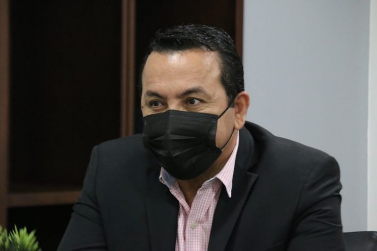 Descartan sea de locutora cadáver hallado en la Marina