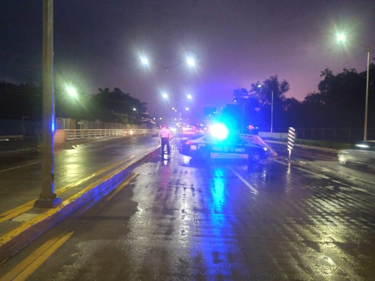 Cierran túnel Pedro Infante y Arjona y acceso a Juntas del Humaya