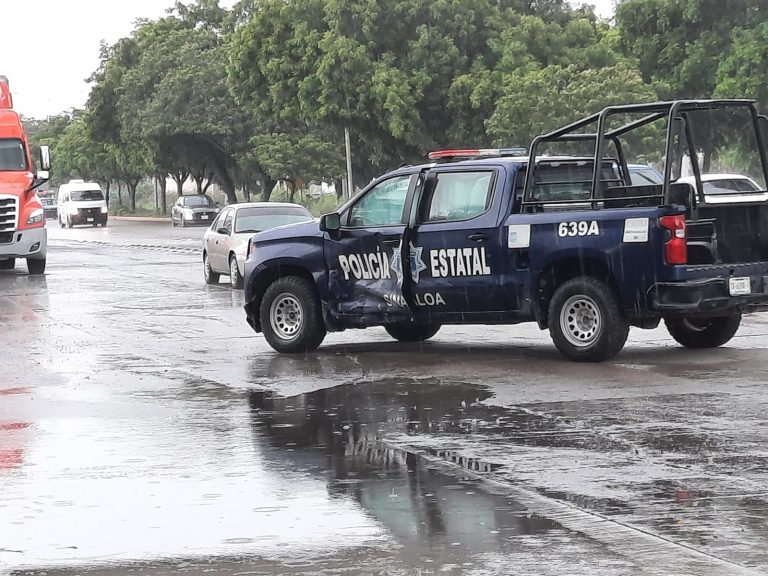 Heridos un bebé y un niño al chocar patrulla y auto en Aguaruto
