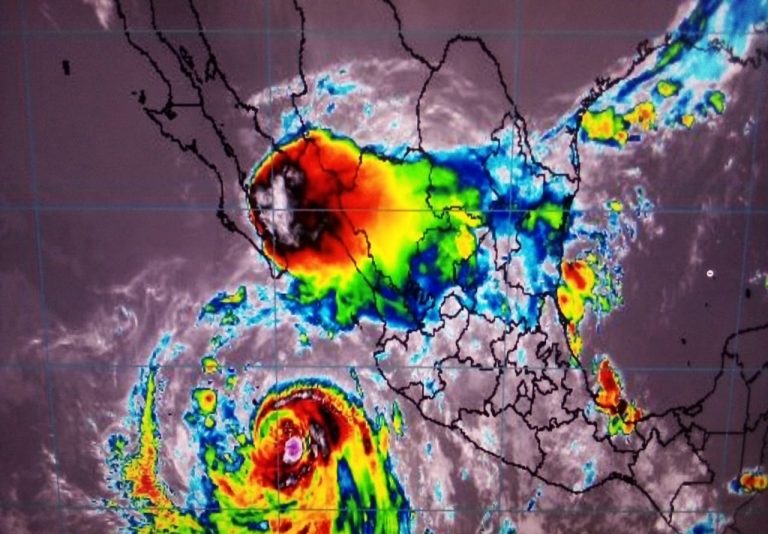 Se ubica huracán frente a costas de Jalisco