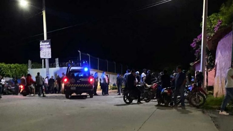 Asesinan a 10 personas en billar de Guanajuato