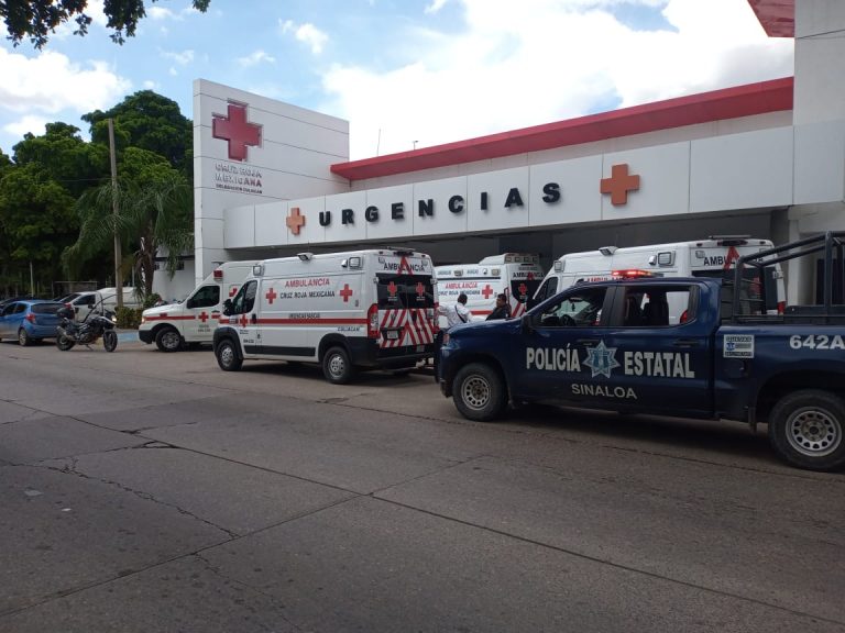 Llega sujeto herido de bala a base de la Cruz Roja Culiacán