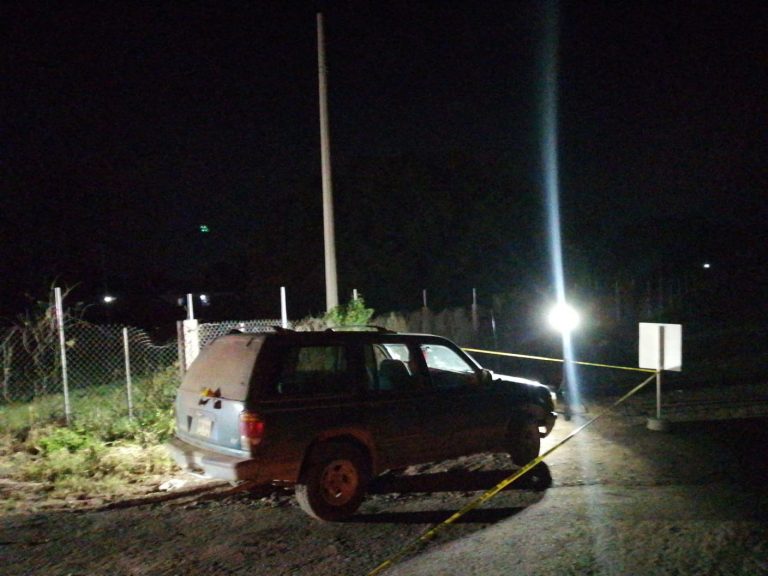 Deja un muerto y un herido choque en Cofradía de San Pedro, Navolato