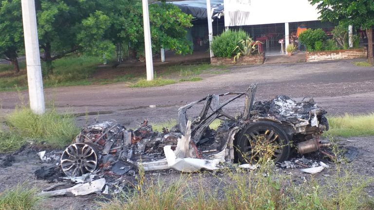 Era una camioneta de lujo; el incendio en Costa Rica