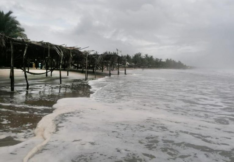 Tormenta Javier frente a BCS; en Sinaloa, las primeras lluvias