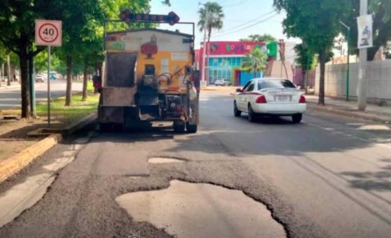 Reclaman baches en Cabildo a Ayuntamiento de Culiacán