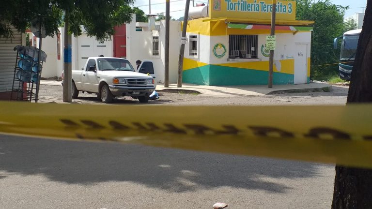 Ejecutan a automovilista en Villa Bonita, Culiacán