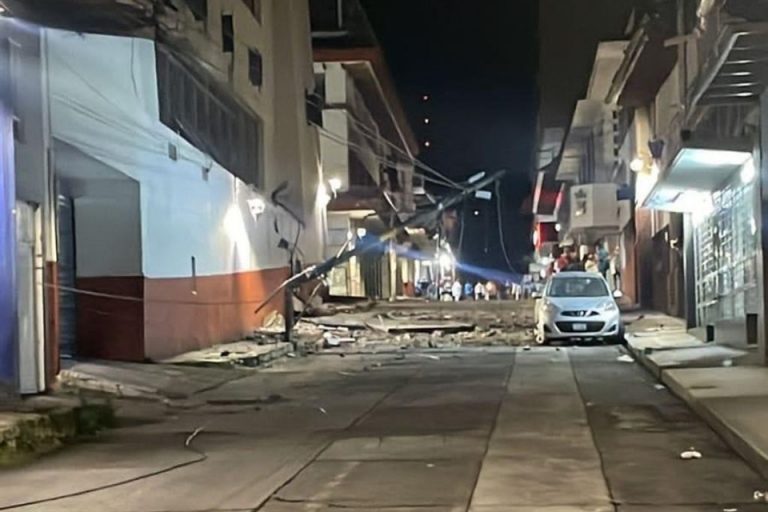 Sismo de 6.9 deja 2 muertos en CDMX