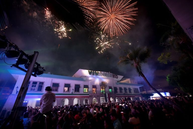 ‘¡Viva la Cuarta Transformación!, ¡Viva Mazatlán!’