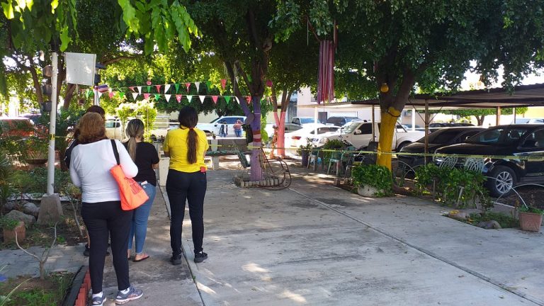 De un disparo asesinan a mujer frente al Jardín Botánico