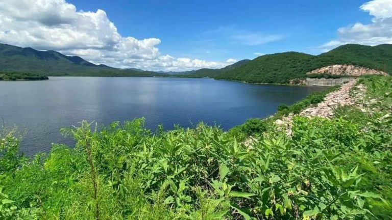 Contemplan evacuar pueblos de Sinaloa y Guasave por desfogue de presa