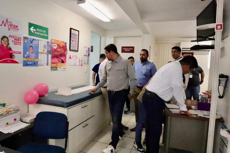 Reportan Centros de Salud con mal drenaje y cortes de luz