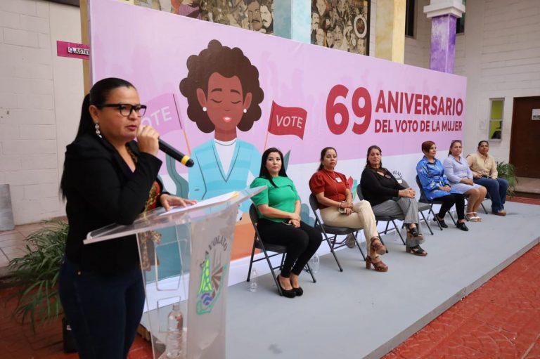 Conmemoran 69 Aniversario del Derecho al Voto de la Mujer