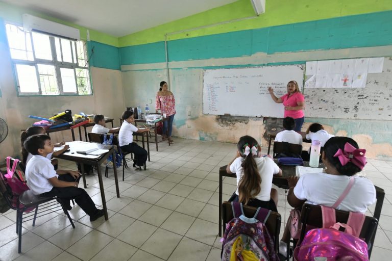 Prometen rehabilitar todas las escuelas con daños para fin de año