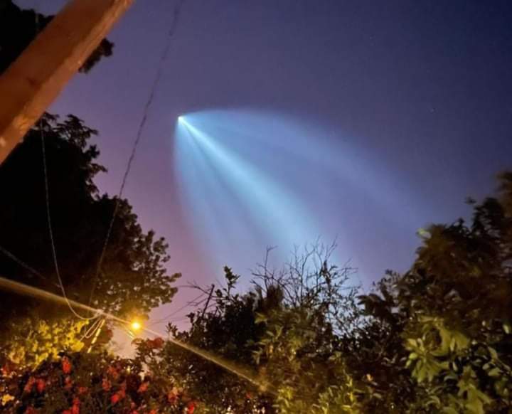 Se avista extraña luz en el Pacífico mexicano