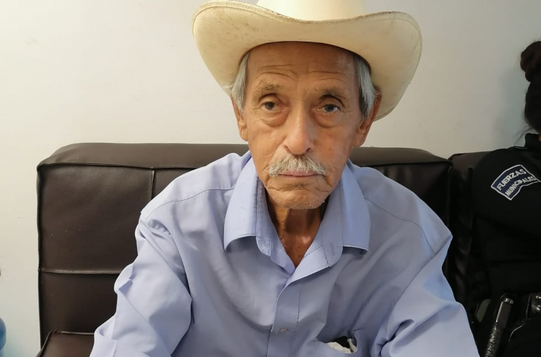 Su nombre es Manuel ¡Ayúdalo a regresar a casa!