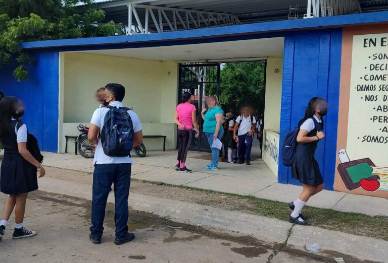 Alerta de tiroteo en secundaria de Mazatlán