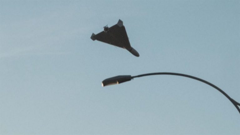 Ataca Rusia a Kiev con drones iraníes suicidas (video)